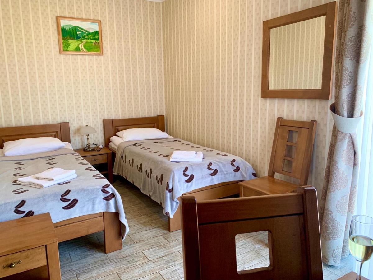 Mini hotel Solnce Karpat Poljana Exteriér fotografie
