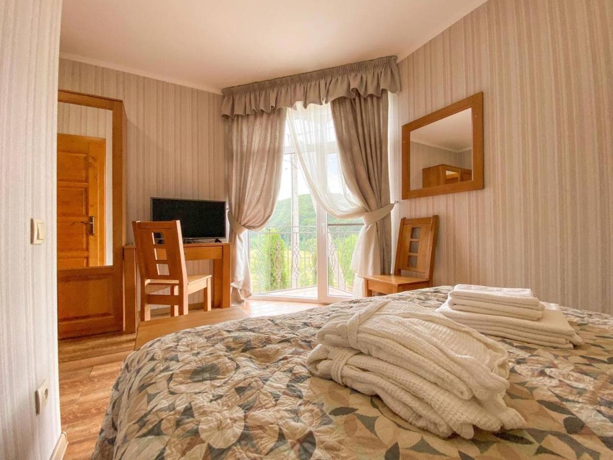 Mini hotel Solnce Karpat Poljana Exteriér fotografie